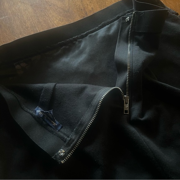 NWT American Eagle Women’s Pencil Skirt / Size 2/ Black Floral Crochet - Picture 5 of 16